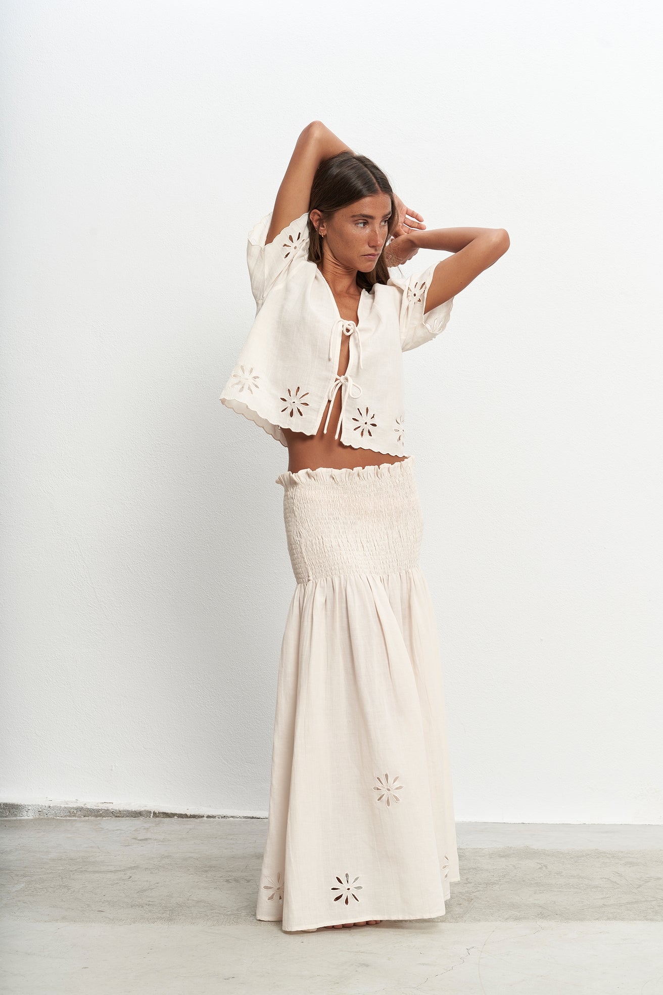 Alma White Skirt